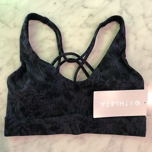COPY - NWT ATHLETA Solace Textured Bra A-C Frosted Floral Black/New Navy 🖤